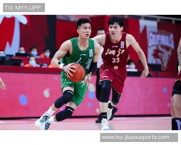 郭艾伦精彩表现对决浙江队全场集锦回顾与分析